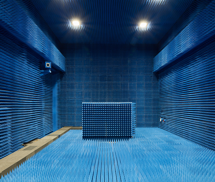 Anechoic Chamber for Antenna Mesurements